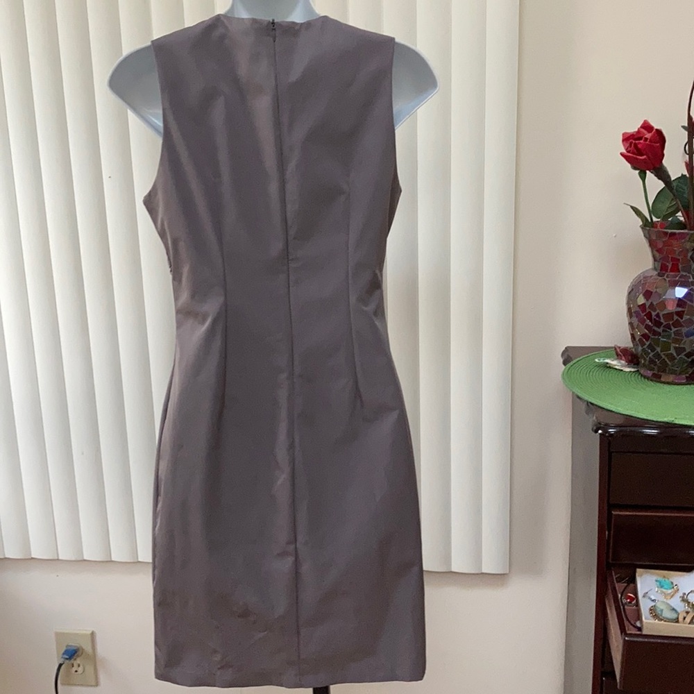 Dress - Picture 3 of 4